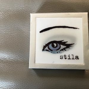 -Stilla Eye Shadow -Smoky Eye Talking Palette